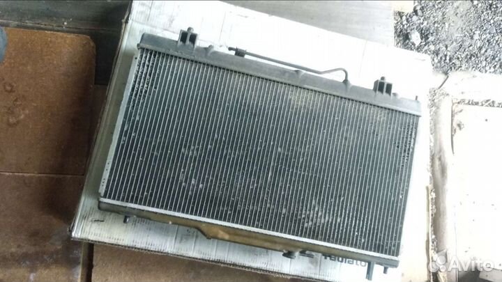 Радиатор ST210