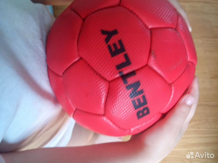 Футбольный мяч