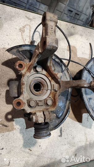 Поворотный кулак Nissan Tiida, ad, wingroad. 2008