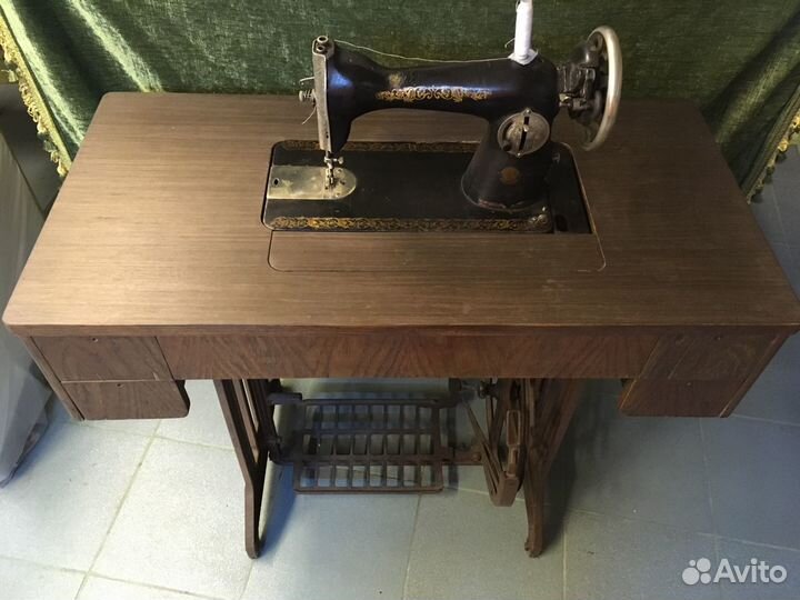 Швейная машина Подольская - Зингер