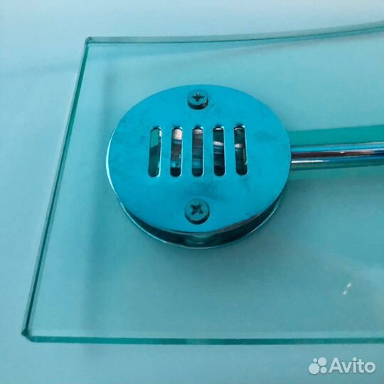 Настольная лампа стеклянная