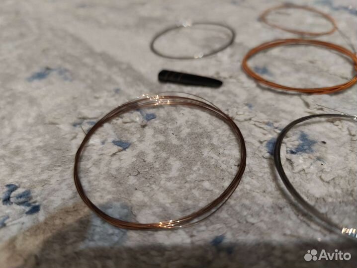 Струны на тар