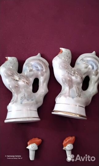 Фигурки петушков