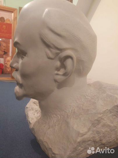 Бюст ленина большой