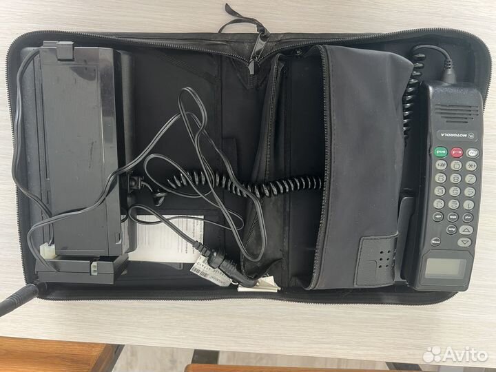 Раритетный телефон Motorola