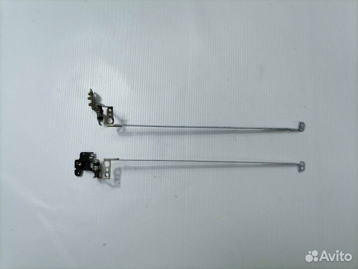 Петли для Acer Aspire E1-521