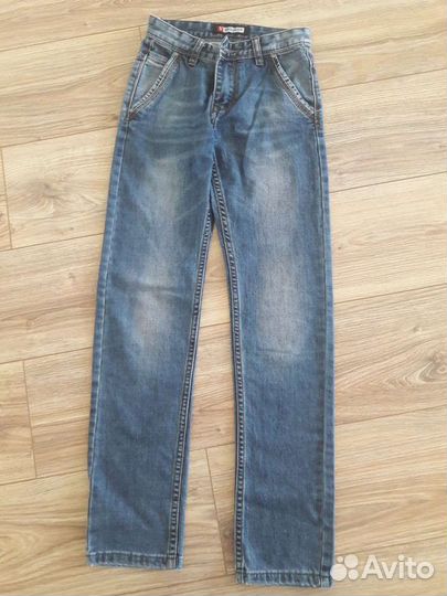 Джинсы