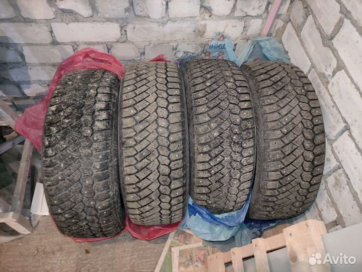 Gislaved Nord Frost 200 205/55 R16 94T