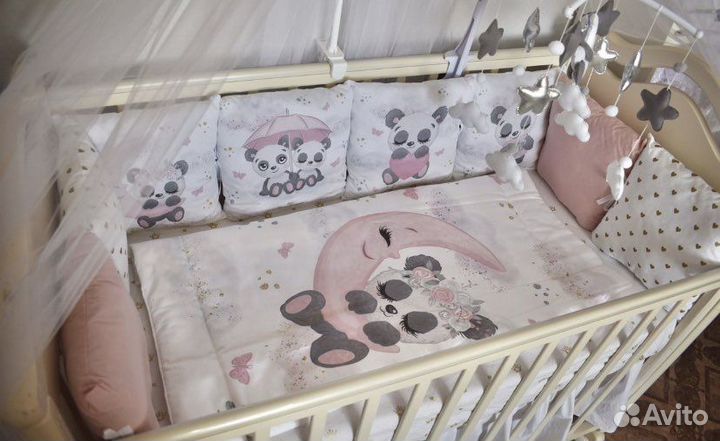 Мобиль в кроватку музыкальный