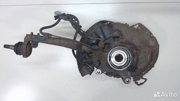 Ступица (кулак, цапфа) Toyota Sequoia, 2002