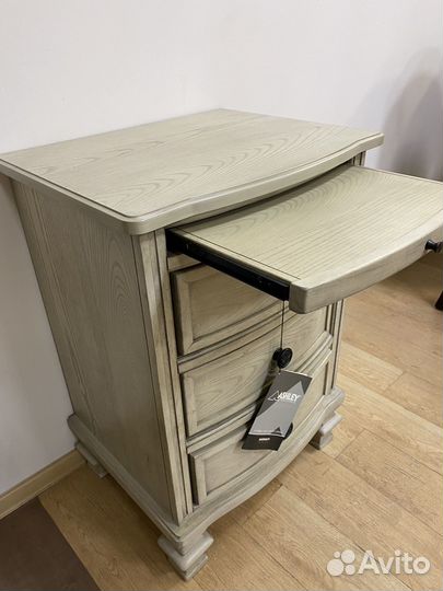 Тумба прикроватная дерево