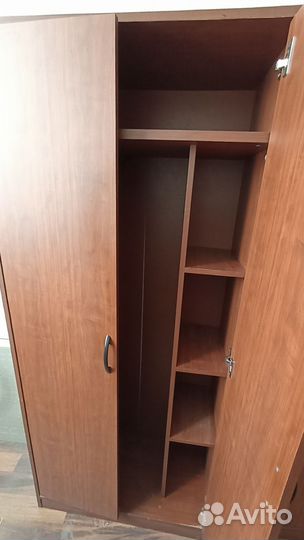 Продам шкафы