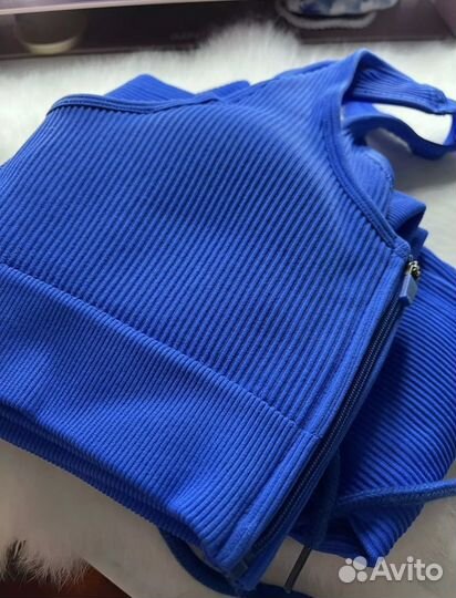 Костюм для фитнеса