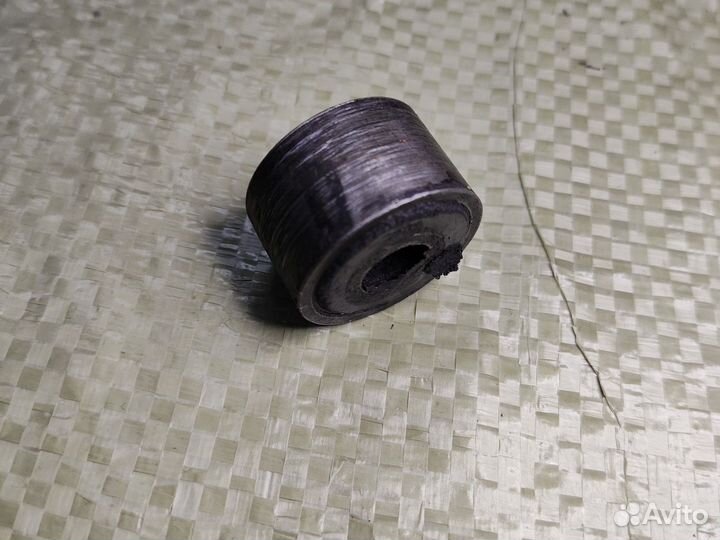 Сайлентблок амортизатора Иж