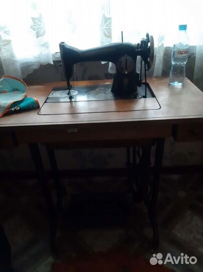Швейная машина Подольск