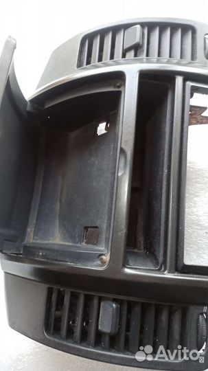 Консоль центральная с бардачком Nissan Note