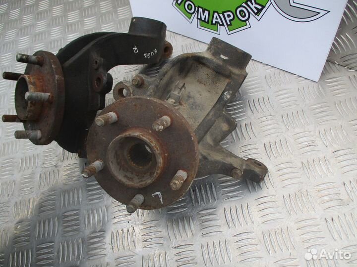 Кулак поворотный передний правый Форд Куга 1