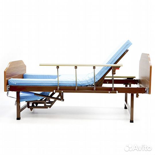 Медицинская кровать функциональная
