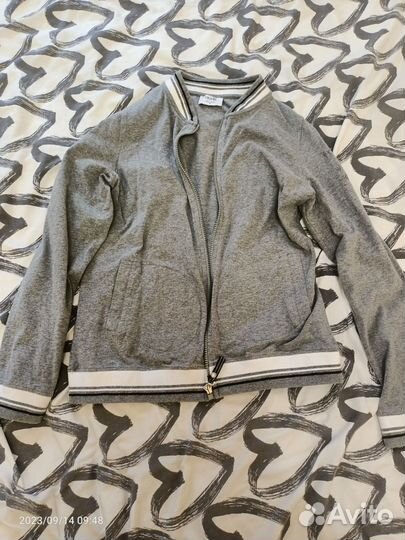 Спортивный костюм женский