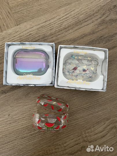 Чехлы на AirPods pro