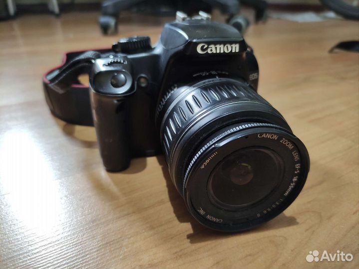Зеркальный фотоаппарат Canon 1000d с объективом