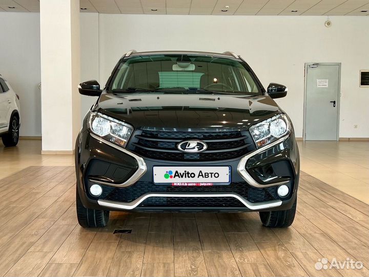 LADA XRAY Cross 1.8 МТ, 2019, 120 000 км