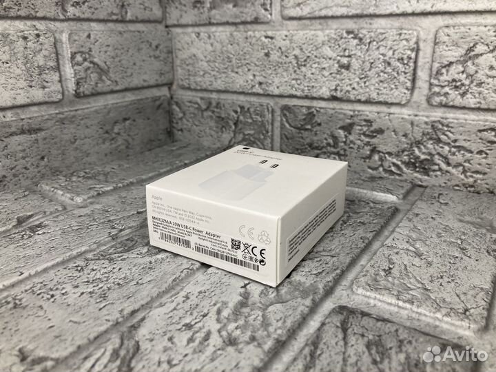 Блок быстрой зарядки Apple 20w