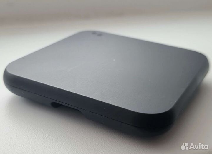 Беспроводная зарядка Samsung EP-P1300