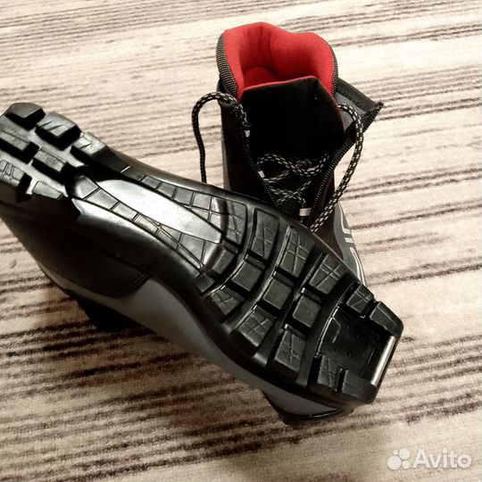 Лыжные ботинки spine 44р. универсальные