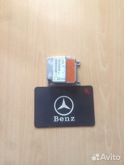 0004460642(06) Мерседес Airbag sensor блок управле