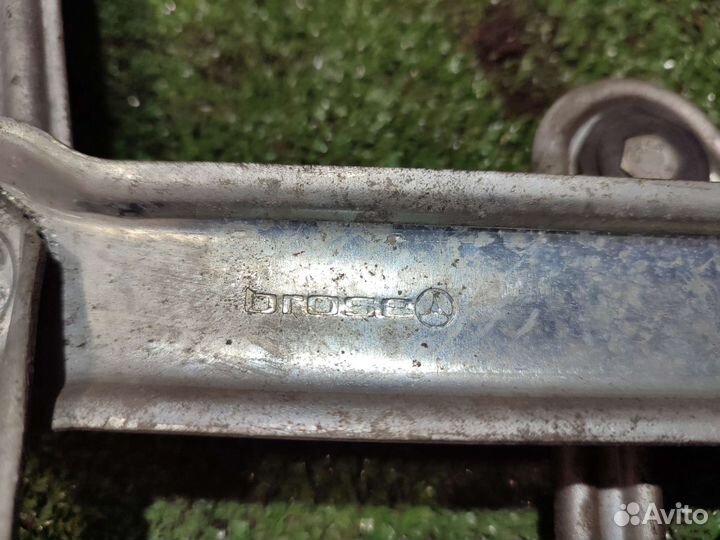 Электростеклоподъемник Mercedes w124