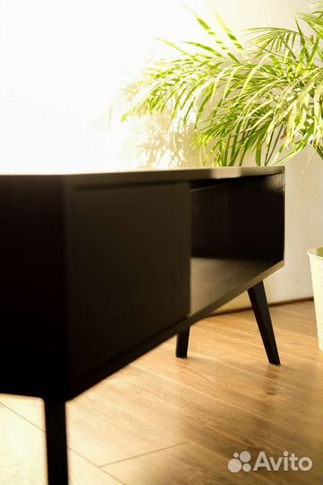 Тумба консоль под тв