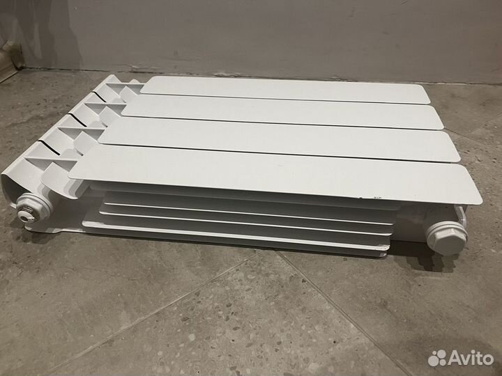 Радиатор rifar base ventil 500 BVR 4 секции