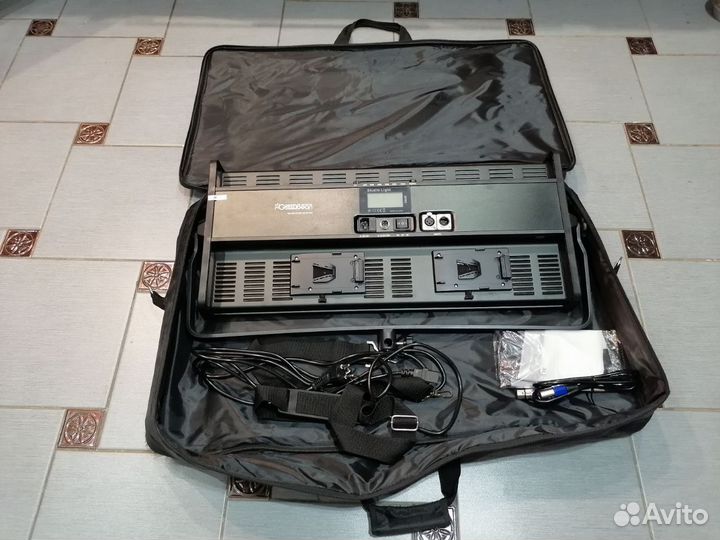 GreenBean DayLight III 200 LED Bi-color