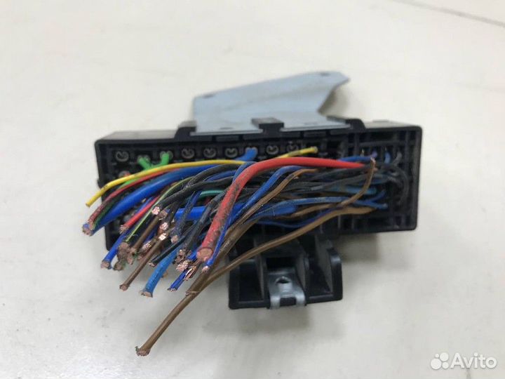 Блок предохранителей Hyundai Accent