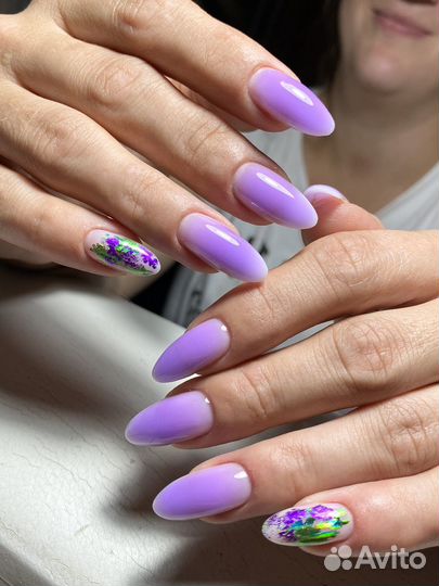 Мастер маникюра и педикюра