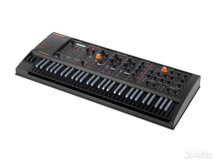 Studiologic Sledge Black Edition синтезатор