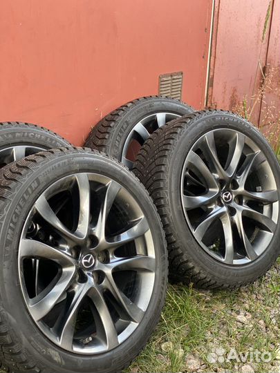 Оригинальный комплект колес Mazda 225/45 r19