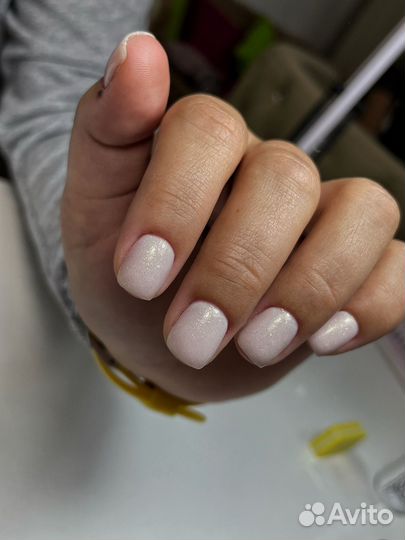 Маникюр гель-лак