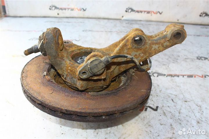 Кулак передний левый Хонда Цивик