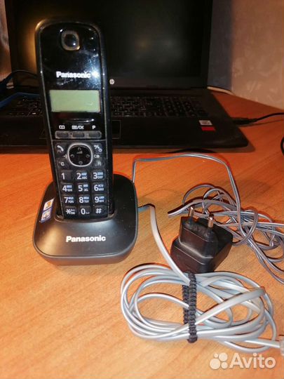 Телефон panasonic