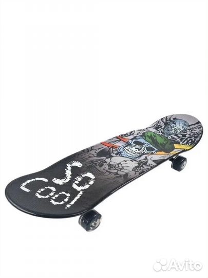 Скейтборд новый пластиковый 28