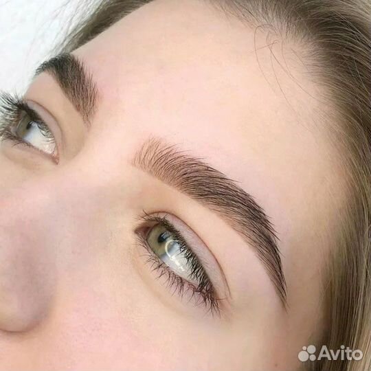 Окрашивание бровей