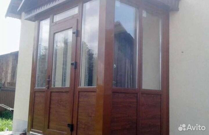 Пластиковые окна. Остекление частных домов