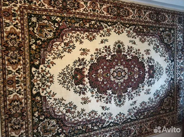 Продаётся ковёр