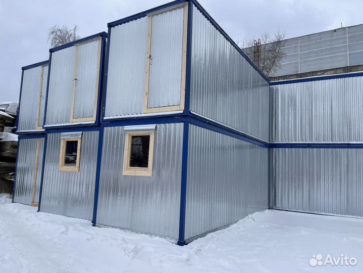 Блок контейнеры металлические. Вагончики для проживания
