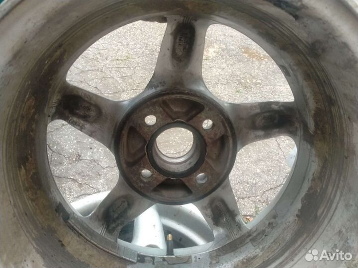 Литые диски r14 4*100 DIA 60.1