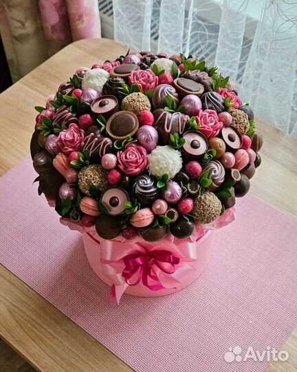 Сладкие подарки/букеты из конфет от