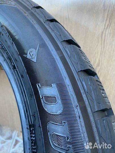 Dunlop Winter Maxx SJ8 275/50 R21