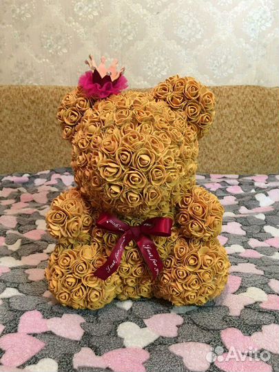 Медведь из роз